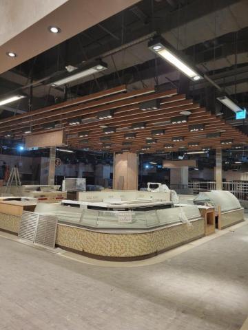 東騏工程有限公司 - 竹北 大遠百 鋁障板 金屬系列天花板