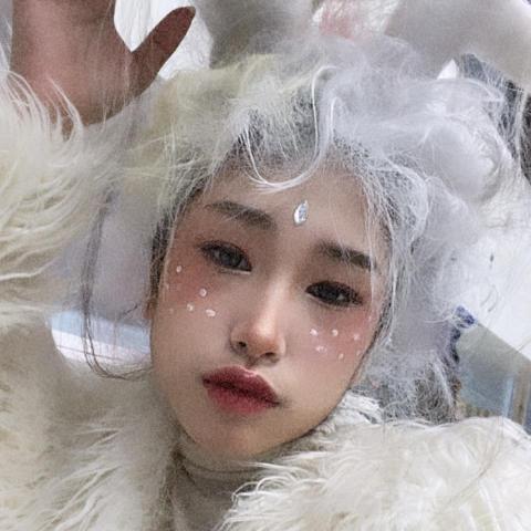 提供美髮剪刀服務的專家呂晨玉