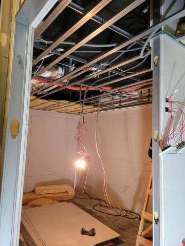 東騏工程有限公司 - 