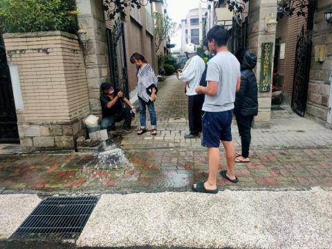 社區清潔公司 - 水電工程 跟地磚打石 清運