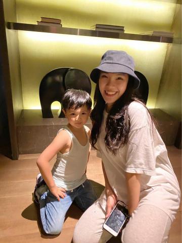 梁若喬 - 兒童舞蹈教學、編排 
有趣的課程最能抓住孩子的注意力！