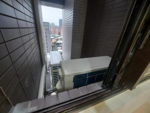 向驊電器行 - 汐止萬達社區