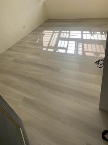 富惠工班 - SPC石塑防水地板 富惠工班 - SPC石塑防水地板