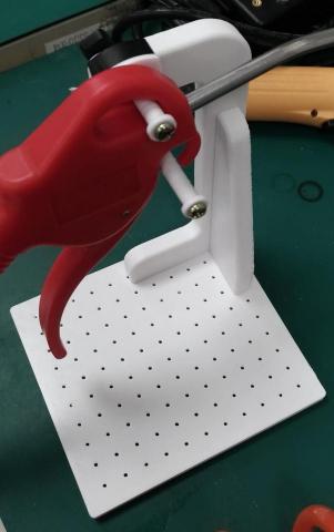 黃昊仁 - 風槍掛架