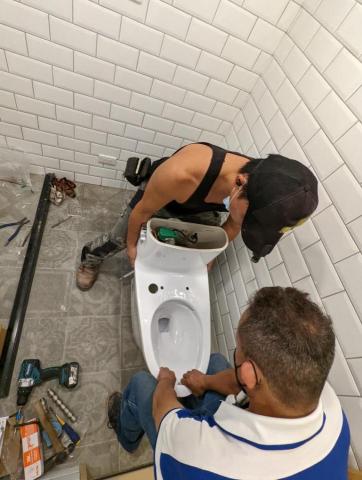 皇築工程 - 衛浴安裝