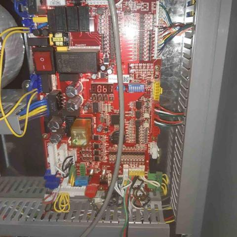 提供電梯車廂服務的專家楊秀章