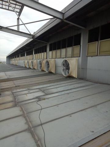 東悦通風設備有限公司 - 牆面負壓風扇安装