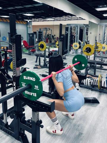 YuuSii.L _Debbie - 內湖科學園區訓練場地