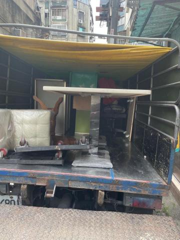 日日春搬家 - 家具配送