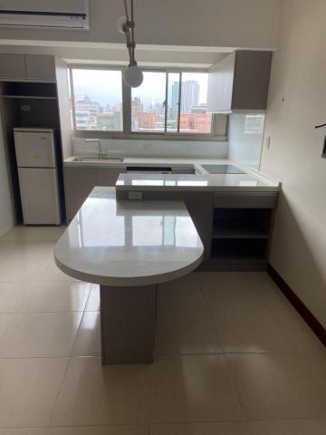 unix奇建企業-陳福全 - 中島櫃1