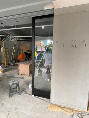 東泰鋼鋁企業社 - 白鐵烤漆鋼構採光罩