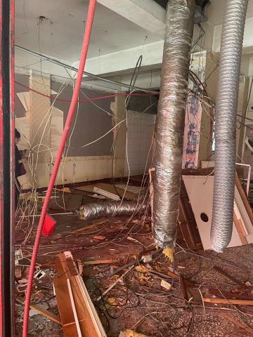 亮璇 - 店面拆除 亮璇 - 店面拆除