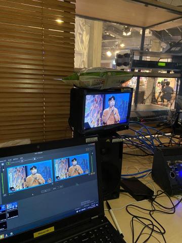 Helen Hsu - 直播活動▸2021.10.10 網路節目《熱青年》實體講座 
講題：「又」來了！疫情「仁」生如何解？