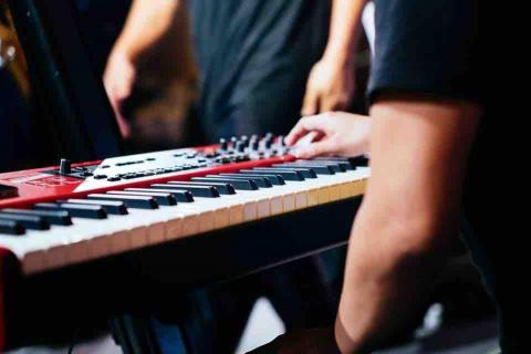 提供三重服務的專家1001音樂工作室