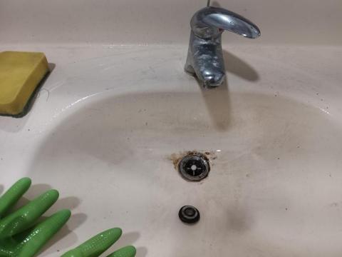 ☺️ - 洗前＆水孔清除毛髮