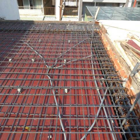 騰達工程 - 頂樓板鋼筋綁紮完成