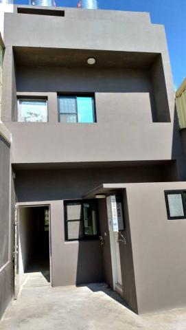 騰達工程 - 後牆防水施作完成