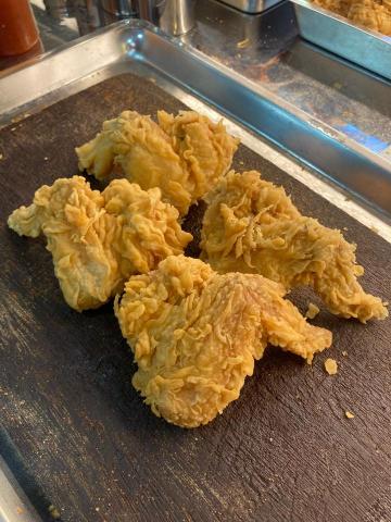 炸雞/炸物 - 炸雞