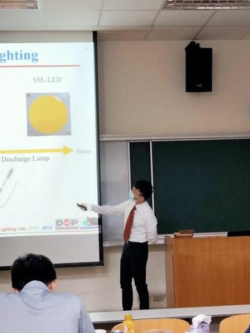 陳聖文 - 論文報告