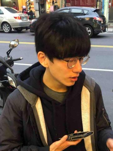 提供速寫課服務的專家林志丞