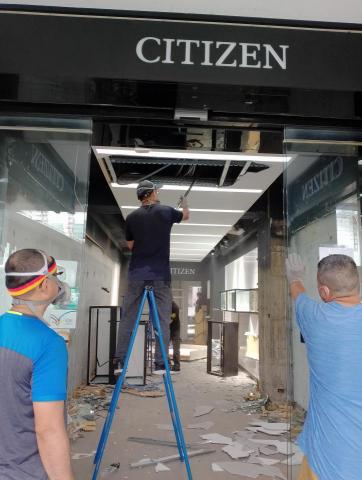 富品工程有限公司 - 店面裝潢拆除