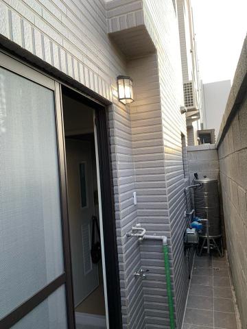 Bevis居家水電修繕 - 安裝戶外放水燈具（後）