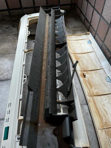 艾斯淨水 - 清洗前