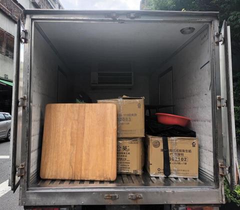 台中自助簡易搬家 - 貨物運輸