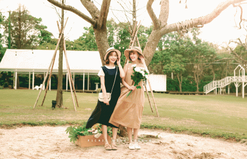 Yaching - [平面設計]人像修圖/排版/EDM/BN等等