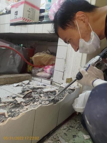 禾竣工程 - 廚房門檻修改
 禾竣工程 - 廚房門檻修改