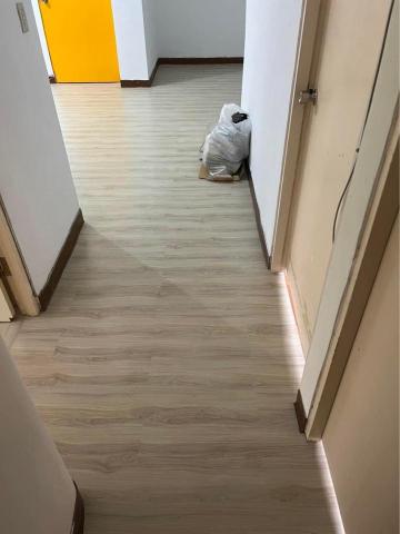 加雲塑膠地板工程 - 