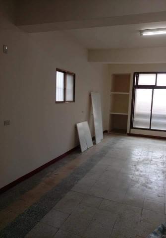 北區個人油漆空間工作室 - 處理發黴後完成面