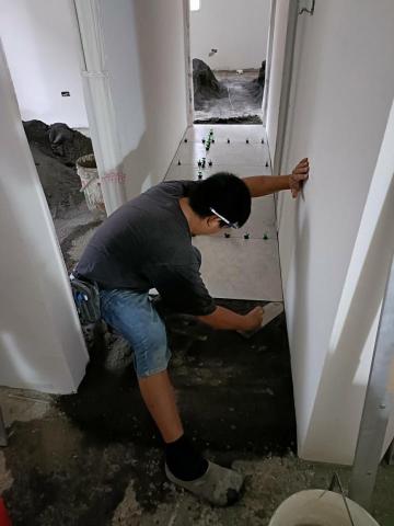 騰達工程 - 60*60地磚施作