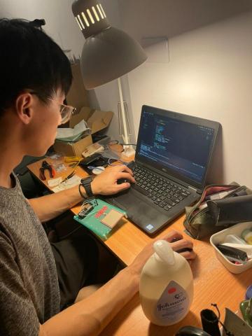 Sean Liu - 在替業主進行開發測試