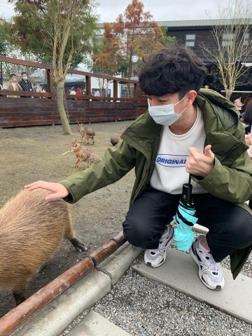 田哲俞 - 本人照