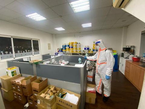 銘鑫環衛有限公司：統編83780220:各種蟲害防治.居家清 - 廠區辦公室滅菌消毒