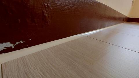 泉植木地板工作室 - 超耐磨木地板 矽利康細節