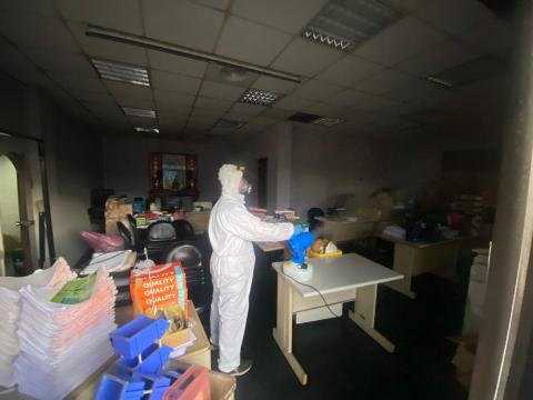 銘鑫環衛有限公司：統編83780220:各種蟲害防治.居家清 - 工廠
廠區辦工室
確診消毒