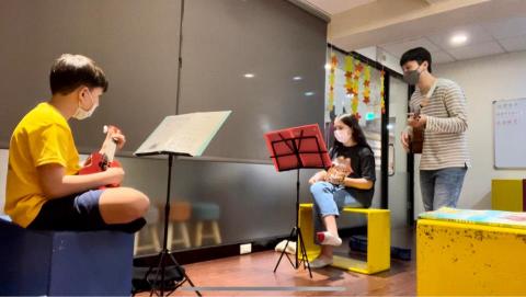 陳光華 - 烏克麗麗兩人班