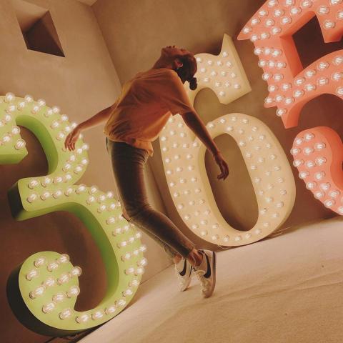 王澤亞 - 網美照