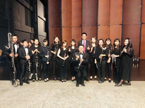 林耿賢 - 高雄市管樂團演出