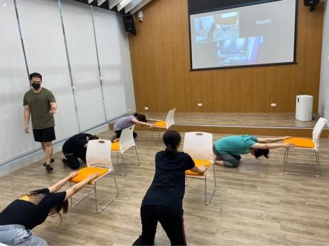剛好有家健身房 JEFF(信哲) - 上課照片~ 剛好有家健身房 JEFF(信哲) - 上課照片~