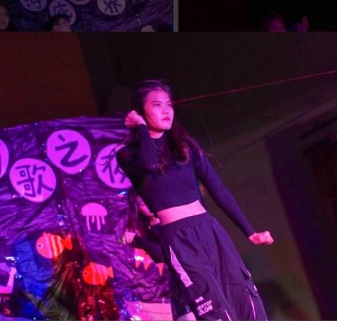 黃映慈 - 大一上 參與系上活動之照片