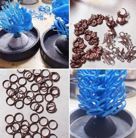 A&B jewelry workshop (阿信） - 為時尚美妝系的林老師鑄造紅銅配件，
準備讓同學們在胎體上填入琺瑯盡情創作囉！
?
羨慕現在的學生有好多各式各樣的體驗機會，
還有這麼認真嚴謹準備素材的老師???
……我也好久沒玩琺瑯了啊！

#琺瑯
#enamel jewelry
#商品設計/禮品設計找阿信
#3Ｄ建模
#鑄造
#黃金/k金/925純銀/黃銅/紅銅
#讓你的設計變成好商品
#品牌做穩做大的強力後盾
#一件兩件都歡迎洽談

加line專人諮詢：jason273989
逛逛IG：https://0rz.tw/jShcF
微信洽談：jason2