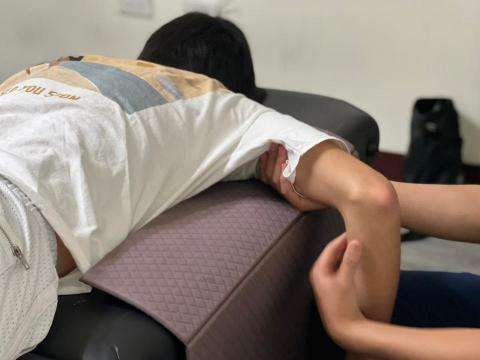 陳慶翀 Dever Chan - 