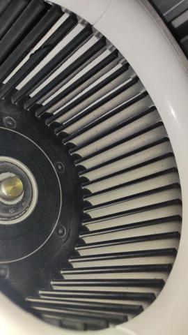 生活的旋綠洗冷氣專家 - 吊隱風鼓清洗前 生活的旋綠洗冷氣專家 - 吊隱風鼓清洗前