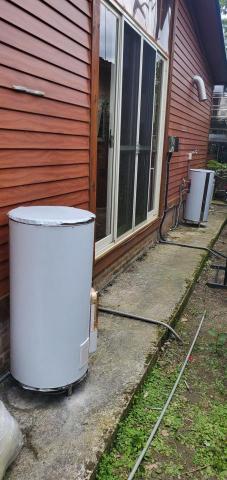 大舜水電工程 - 小木屋熱水系統更新 大舜水電工程 - 小木屋熱水系統更新