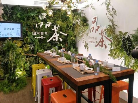 達人創意行銷團隊 - 1. 6年以上品牌實體活動 與異業專案執行
2. 品牌周邊商品規劃與企劃執行
3. 製作廠商接洽與周邊商品 QC
4. 活動預算控管與例行競業監測