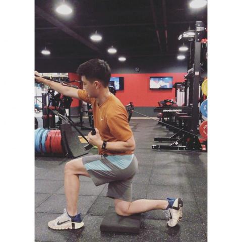 竹北女教練 子唯 - 網球王子的運動表現訓練