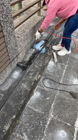 宏沁工程 - 屋頂底壓灌注